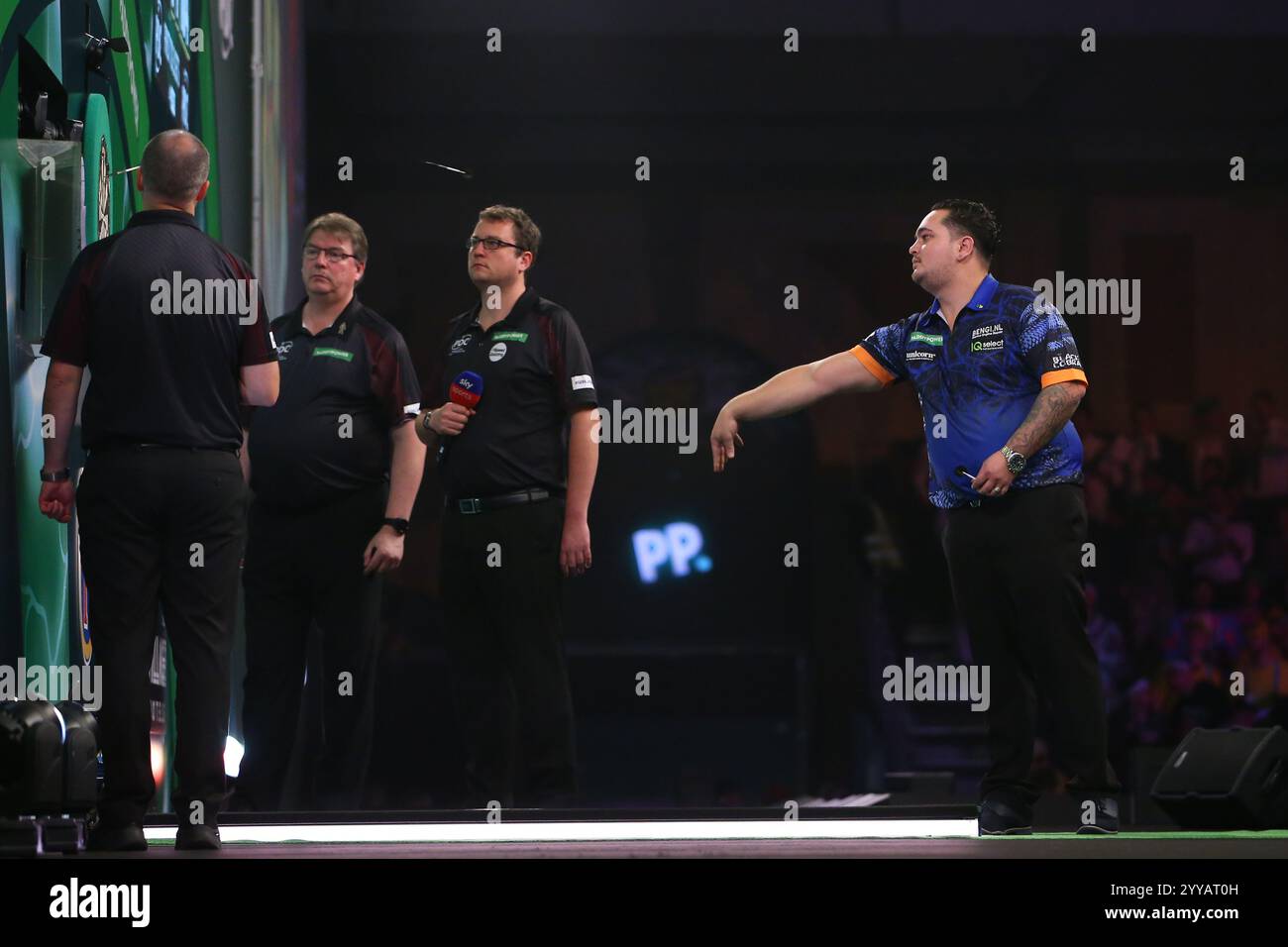 Alexandra Palace, Londra, Regno Unito. 20 dicembre 2024. 2024/25 PDC Paddy Power World Darts Championships Day 6; credito: Action Plus Sports/Alamy Live News Foto Stock