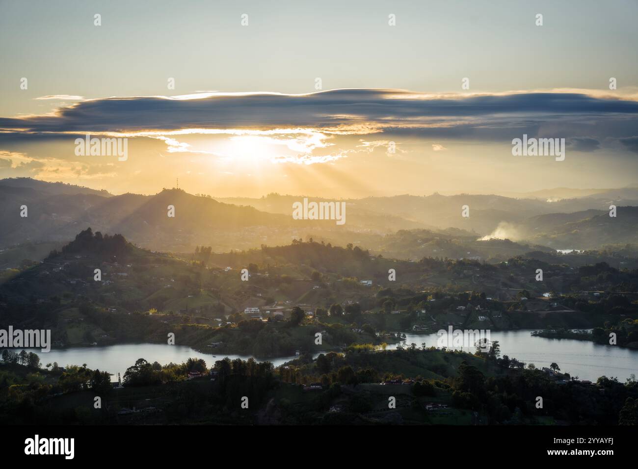 Guatape Rock vicino a Medellin Colombia Foto Stock