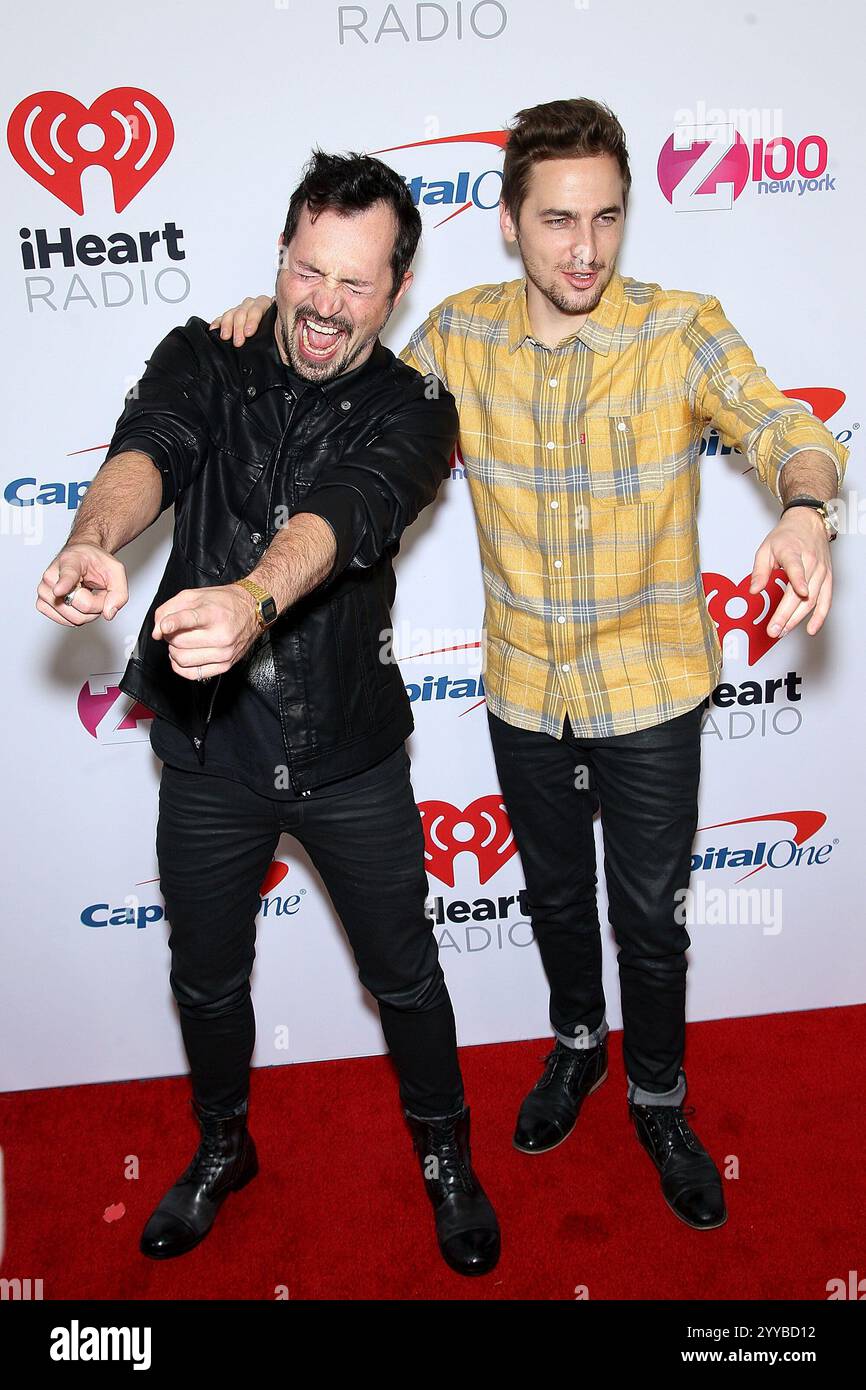 New York, New York, Stati Uniti. 7 dicembre 2918. Dustin Belt, Kendall Schmidt allo Z100 Jingle Ball 2018 presentato da Capital One al Madison Square Garden. Crediti: Steve Mack/Alamy Foto Stock