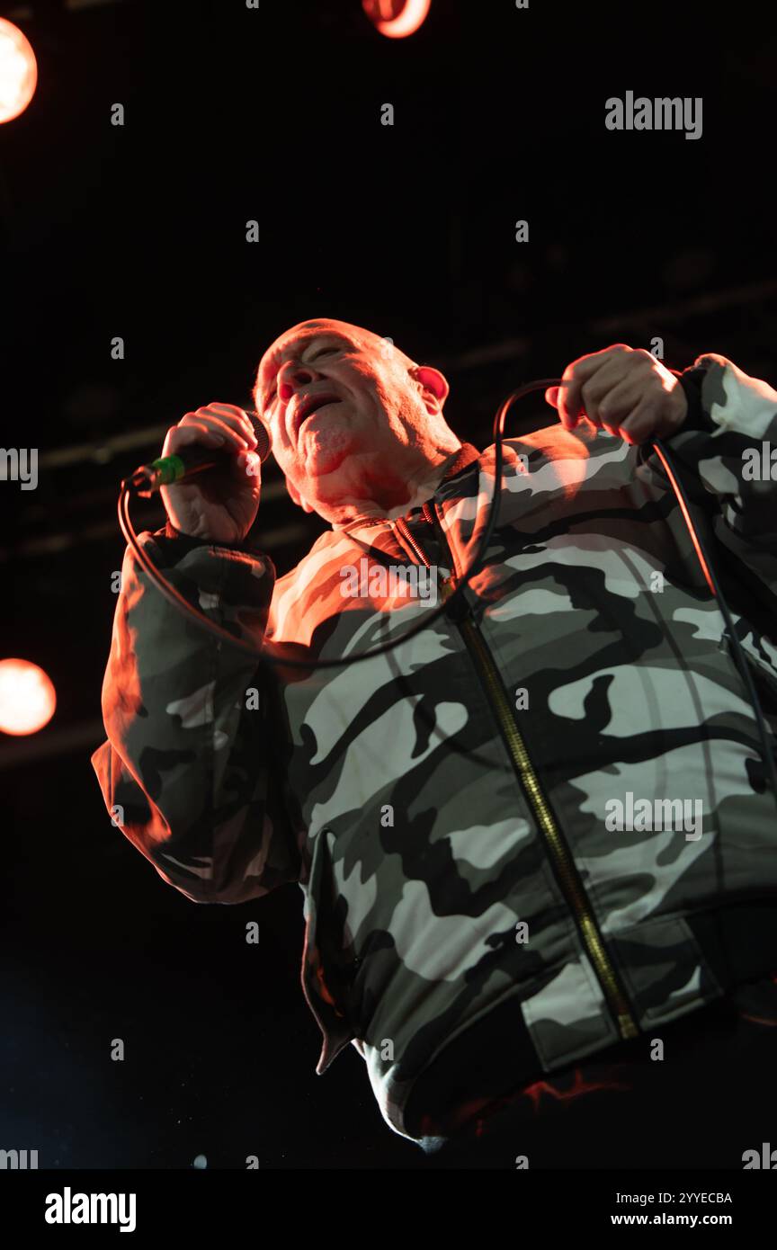 Londra, Regno Unito. 21 dicembre 2024. Le leggende della ska Bad Manners portano il loro tour natalizio nell'iconica Electric Ballroom di Camden Town. Cristina Massei/Alamy Live News. Foto Stock