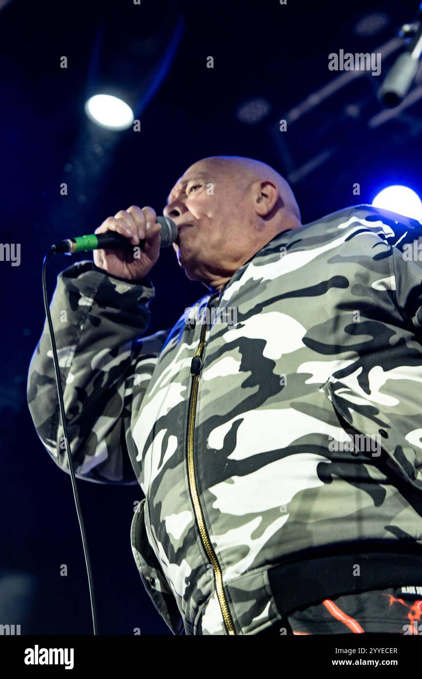 Londra, Regno Unito. 21 dicembre 2024. Le leggende della ska Bad Manners portano il loro tour natalizio nell'iconica Electric Ballroom di Camden Town. Cristina Massei/Alamy Live News. Foto Stock