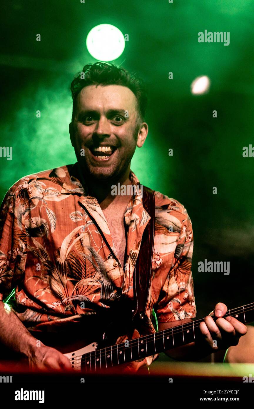 Londra, Regno Unito. 21 dicembre 2024. Le leggende della ska Bad Manners portano il loro tour natalizio nell'iconica Electric Ballroom di Camden Town. Cristina Massei/Alamy Live News. Foto Stock