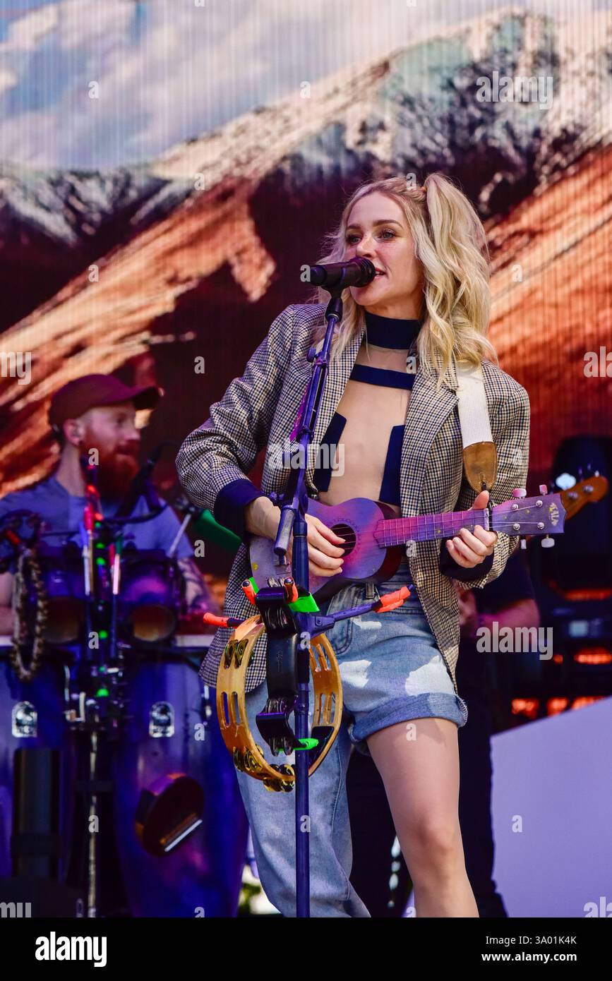 Napa, California, 5 settembre 2021, esibizione Walk Off the Earth al BottleRock Festival 2021. Foto Stock