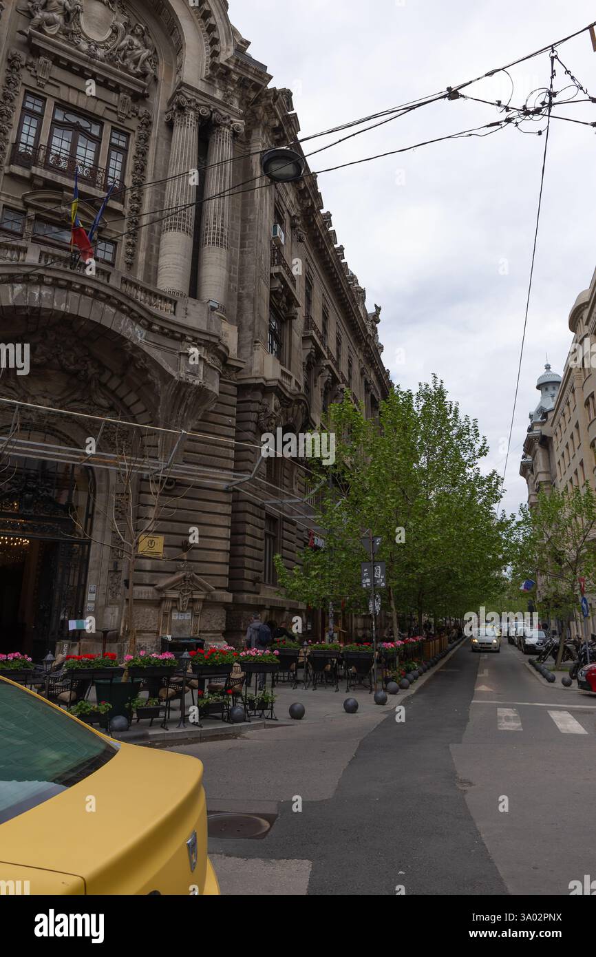 Stock Exchange Palace, un edificio storico e via accanto all'edificio Foto Stock