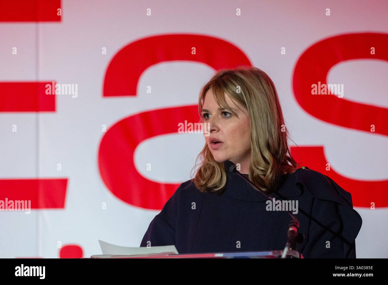 Hollie Ridley, Segretario generale del Partito Laburista, interviene alla East Midlands Labour Party Regional Conference, Leicester, Inghilterra Regno Unito. Foto Stock