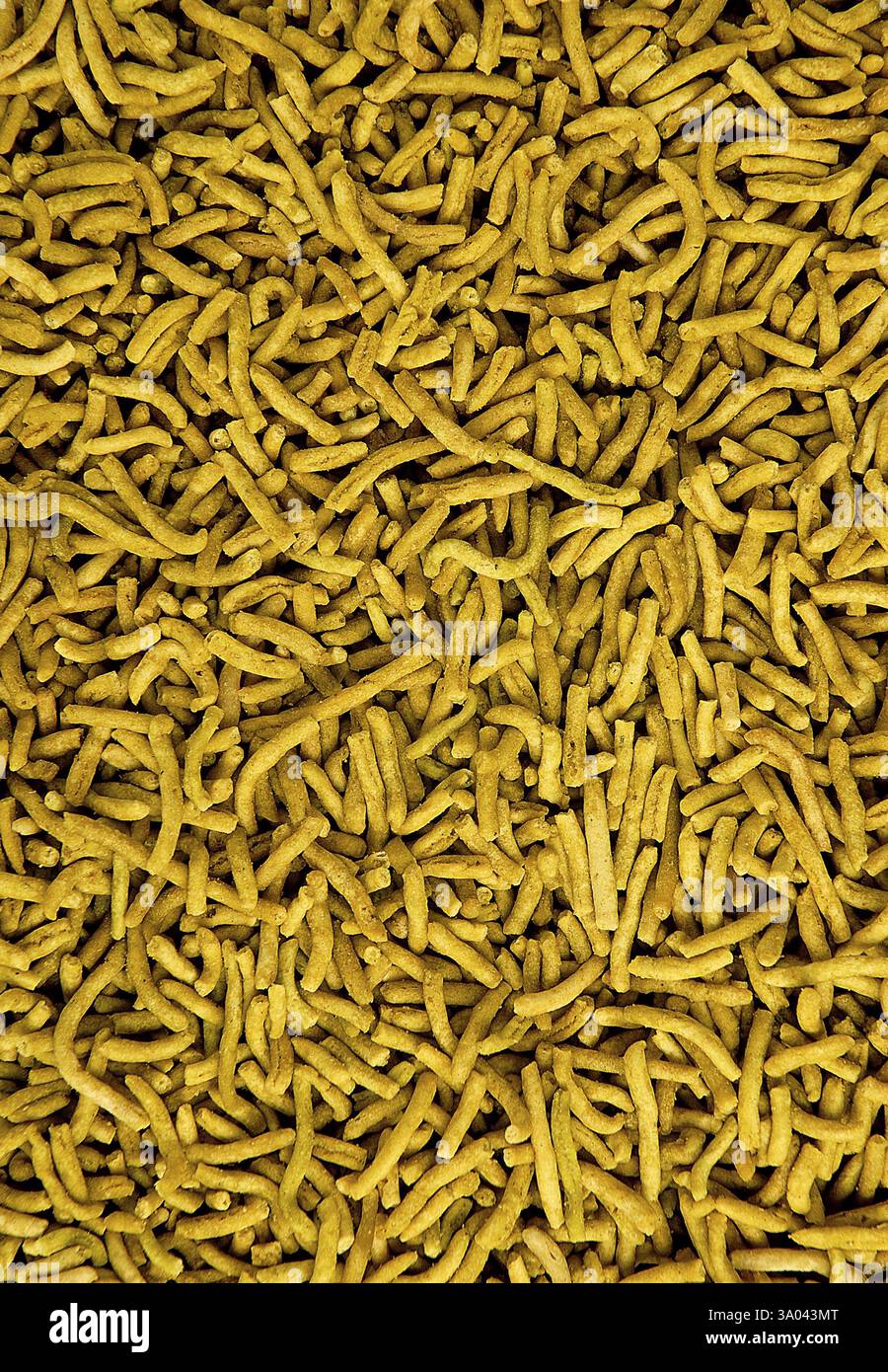 Namkeen snacks immagini e fotografie stock ad alta risoluzione - Alamy