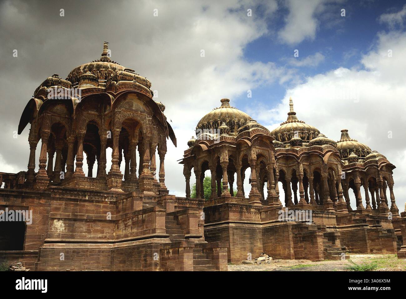 Cenotafi di marwar rajput maharaja, Jodhpur, Rajasthan, India, Asia Foto Stock