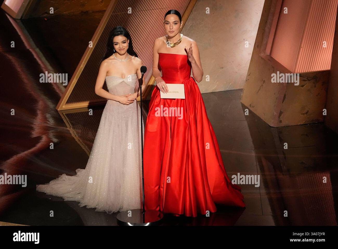 Rachel Zegler Left And Gal Gadot Present The Award For Best Visual 