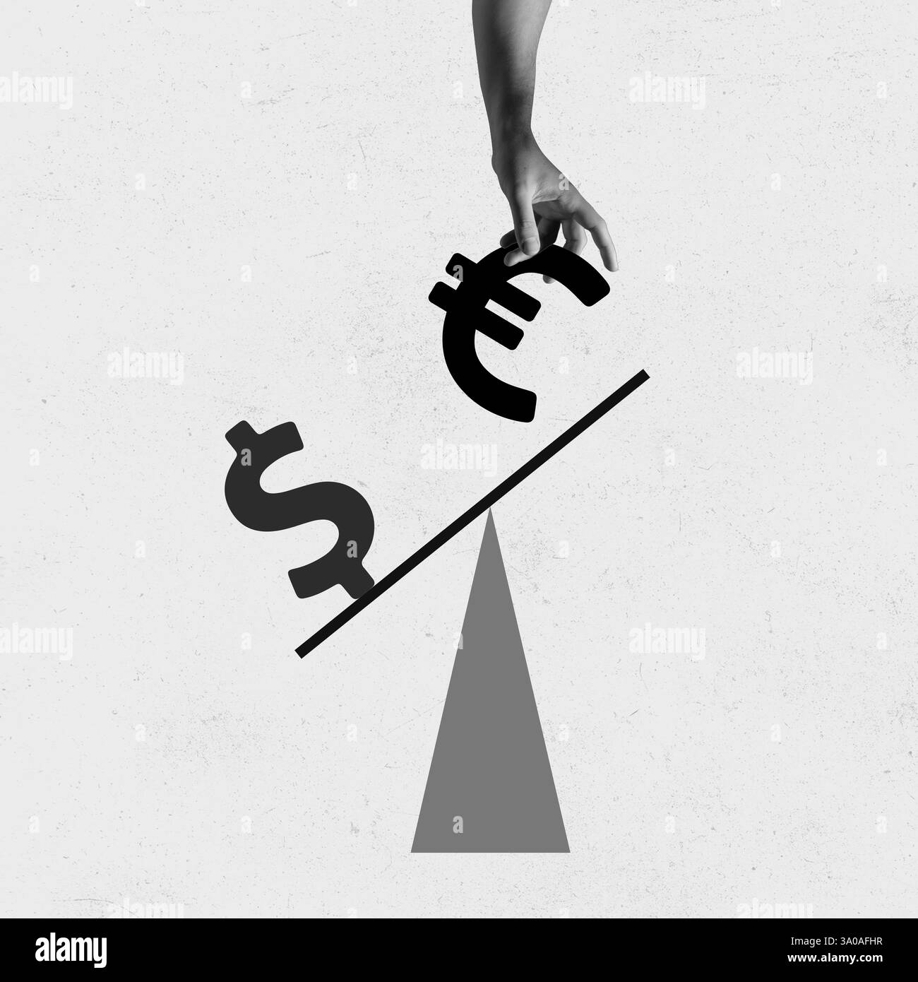 Bilanciare a mano i simboli del dollaro e dell'euro in vista, simboleggiando il cambio valutario, le fluttuazioni economiche, l'equilibrio finanziario, Foto Stock