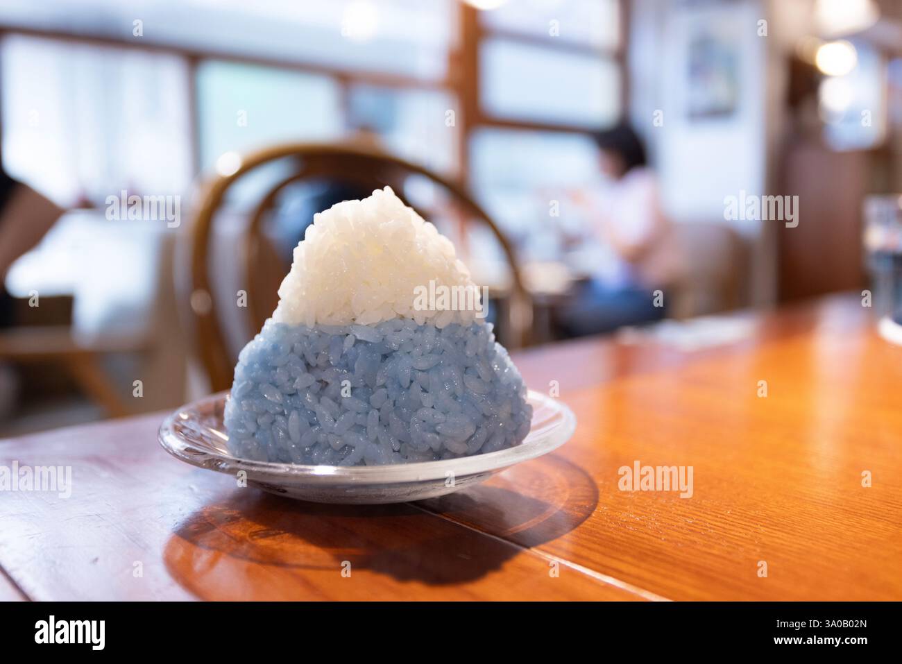 palline di riso che hanno fatto come il monte fuji Foto Stock