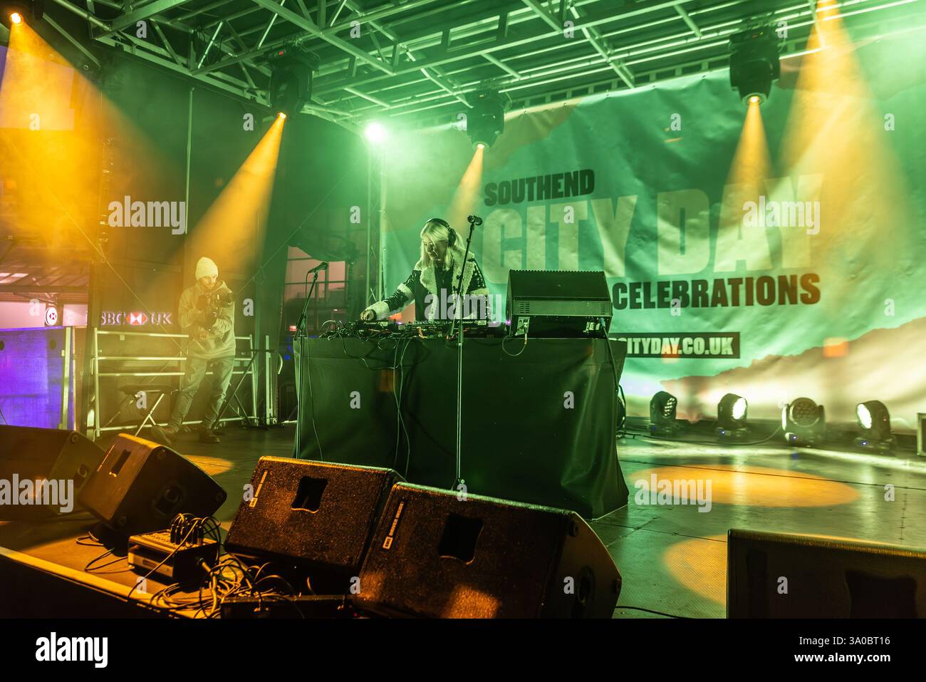 Denise Van Outen, che lavora come DJ durante l'evento celebrativo del Southend City Day a Southend on Sea, Essex, Regno Unito Foto Stock