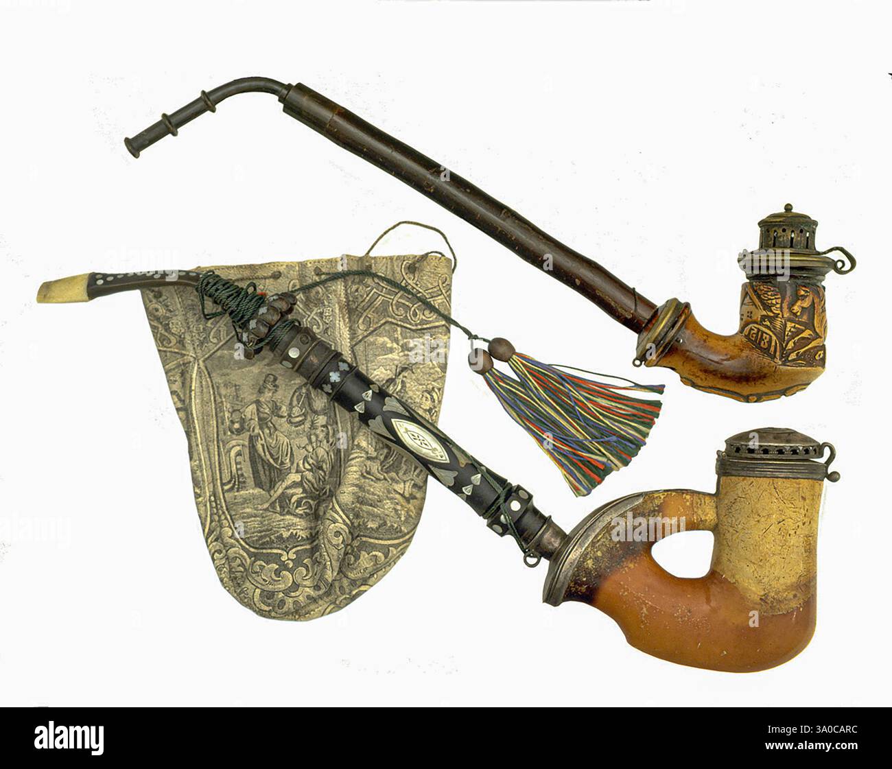 Meerschaumpfeifen und Tabaksbeutel - pipa meerschaum e sacchetti di tabacco Foto Stock