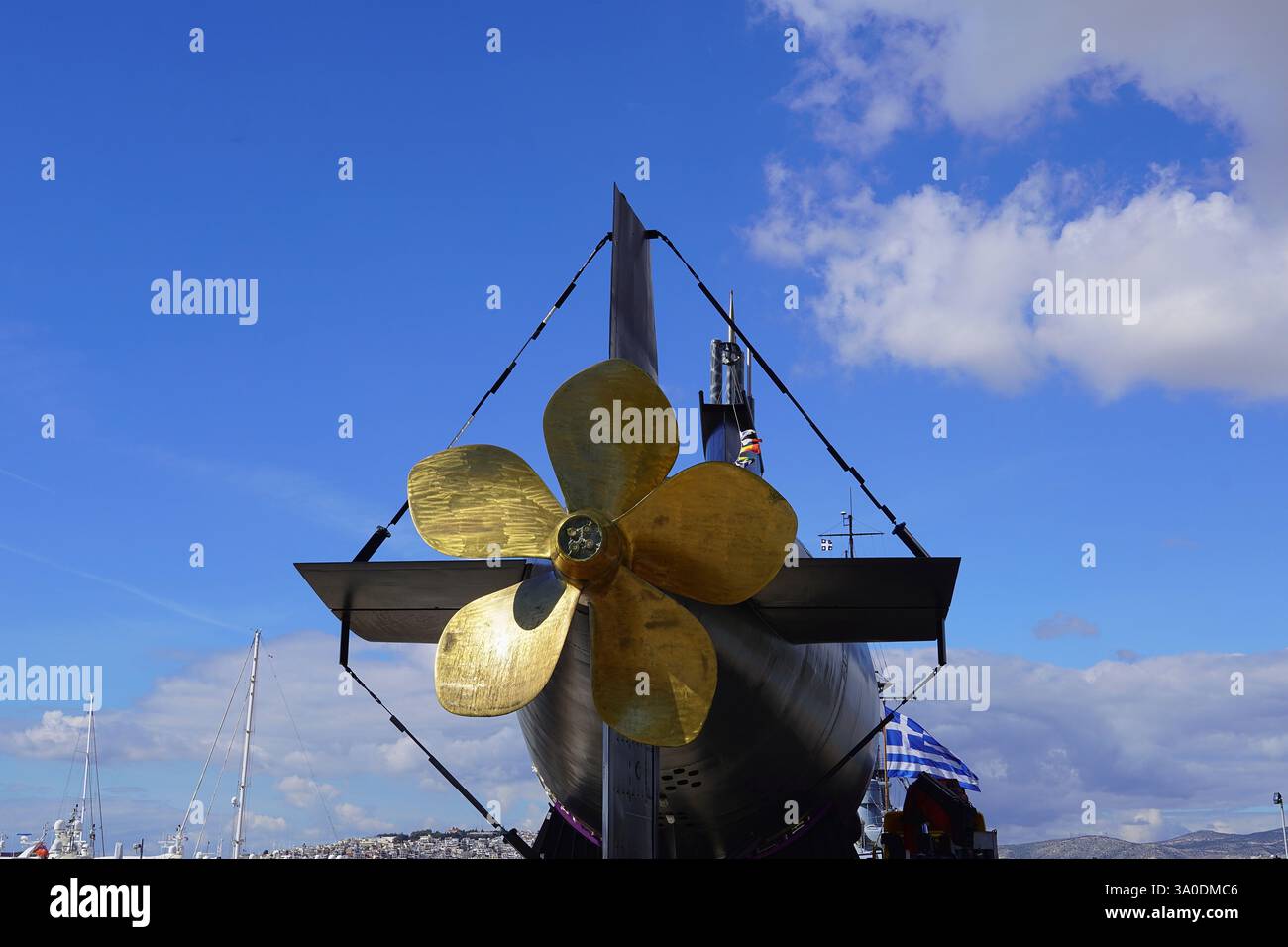 Vista posteriore del 209 sottomarino Proteas II della Marina greca in pensione, a Faliro, Atene, Grecia Foto Stock