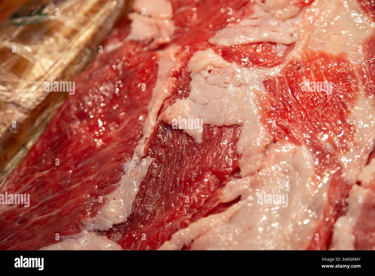 Carne di manzo strappata. Chiosco di carne nel mercato centrale della città di Oaxaca in Messico. Foto Stock