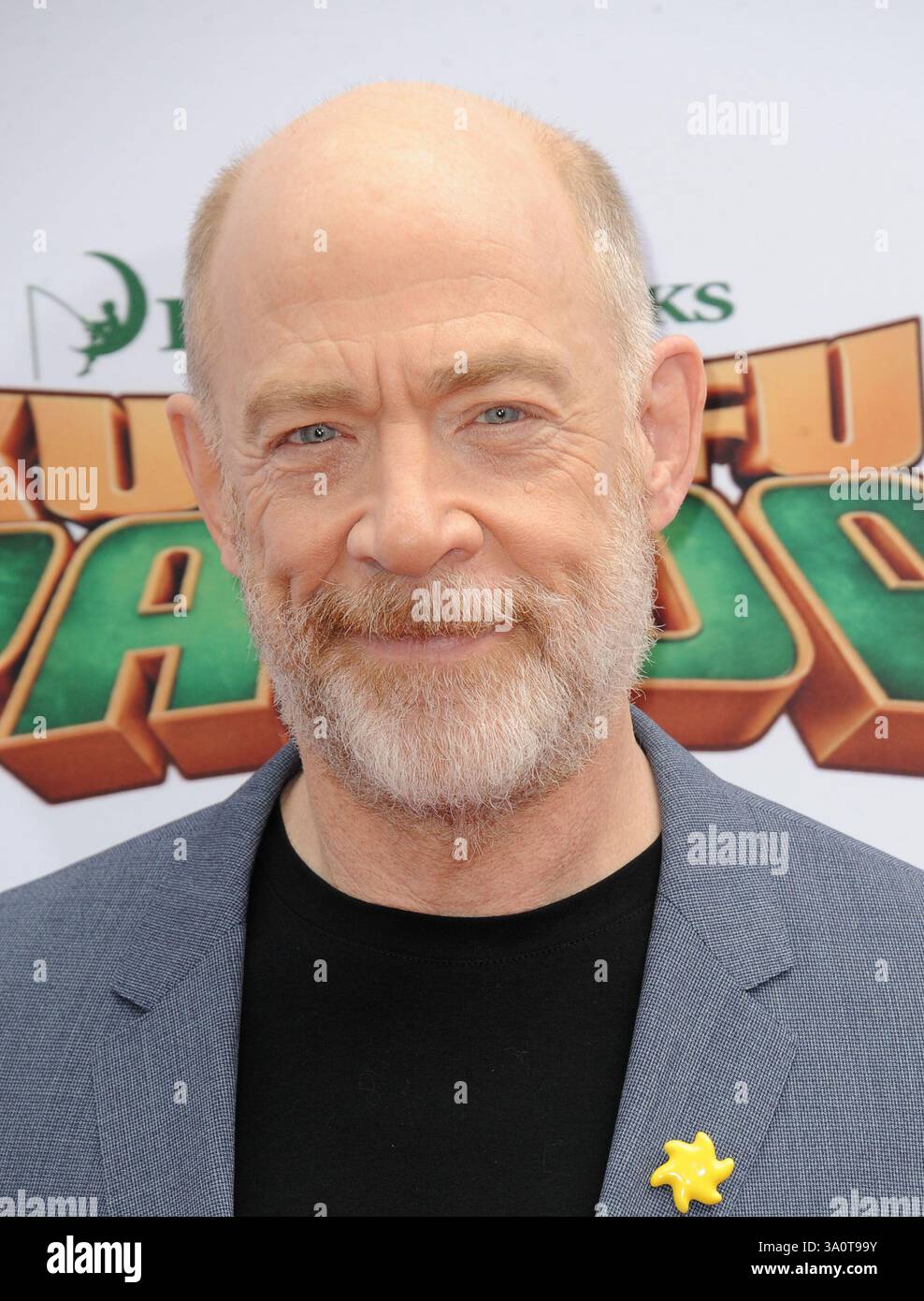 JK Simmons arriva alla prima di DreamWorks Animation e di 'Kung fu Panda 3' della Twentieth Century Fox al TCL Chinese Theatre il 16 gennaio 2016 a Hollywood, California Foto Stock
