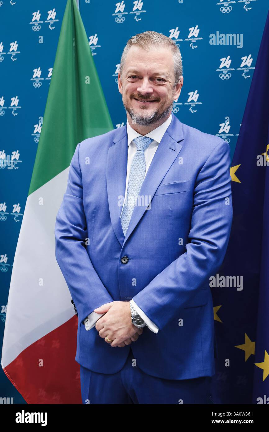 Milano, Italia. 5 marzo 2025. Milano, l'evento celebrativo del One Year to Go to the Paralympics of Milan Cortina 2026 presso la sede della Fondazione Milano Cortina 2026. Nella foto: Andrew Parsons (presidente del Comitato Paralimpico Internazionale) credito: Agenzia fotografica indipendente/Alamy Live News Foto Stock