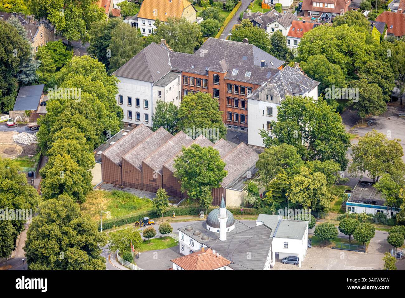 Vista aerea, ex scuola secondaria di Overberg e palazzetto dello sport di Overberg am Alten Schloss, Werl, Soester Börde, Renania settentrionale-Vestfalia, Germania Foto Stock