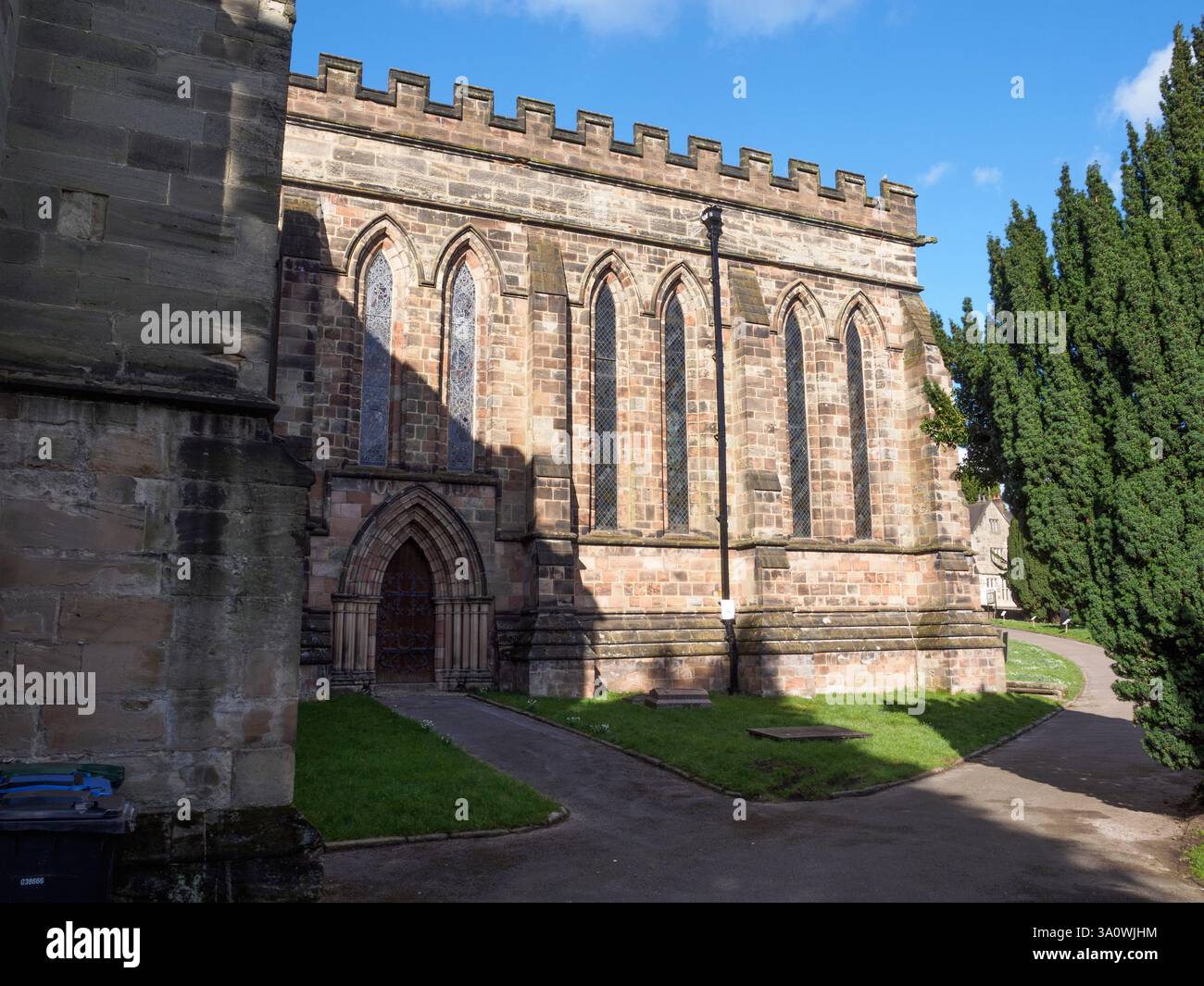 St Oswald's Ashbourne, elevazione meridionale Foto Stock