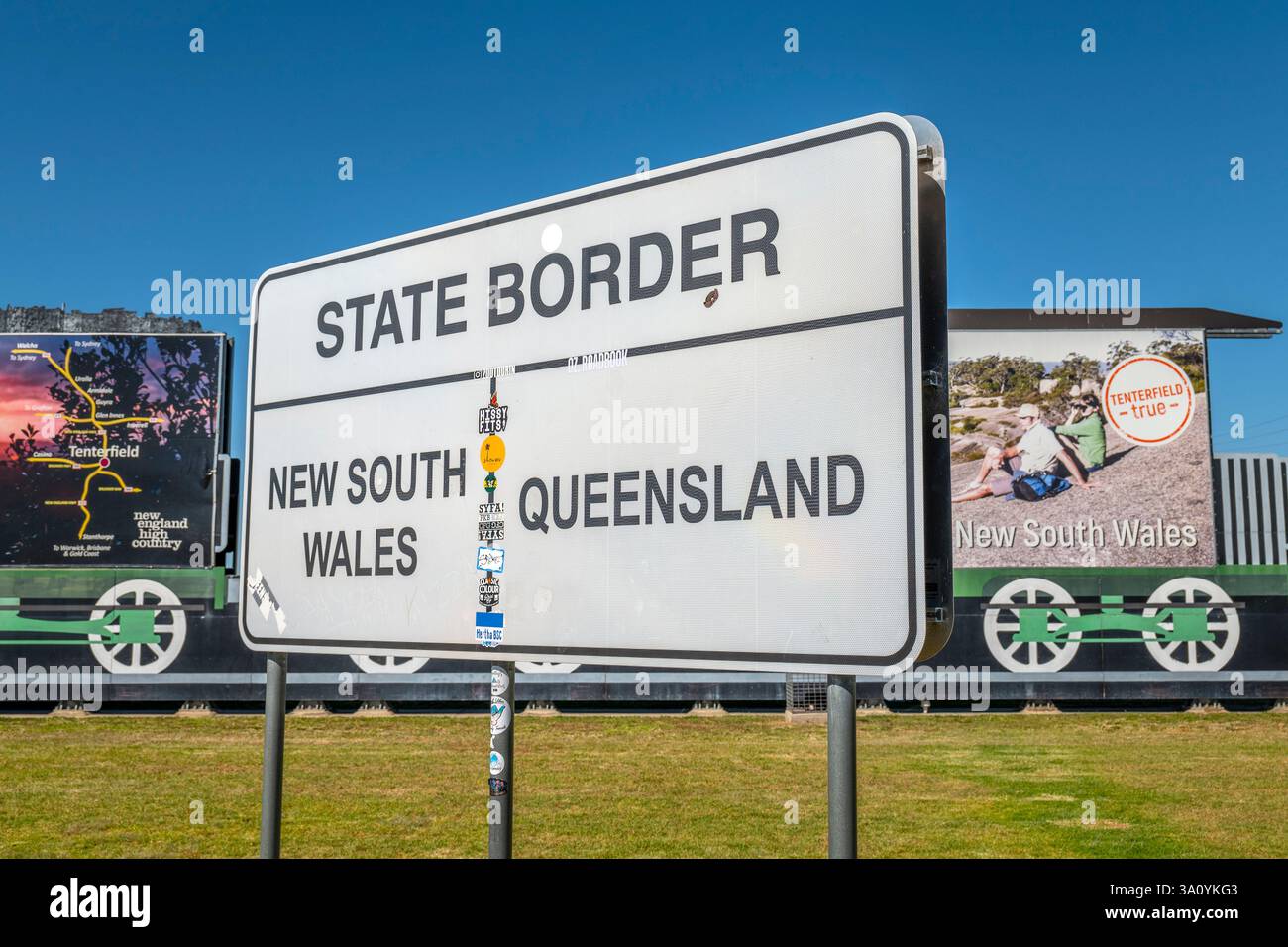 Il confine tra il Queensland e il nuovo Galles del Sud Foto Stock