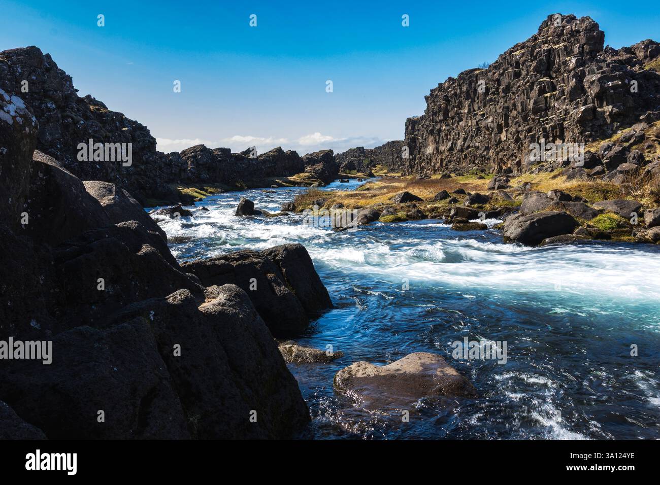 Paesaggi selvaggi e pericolosi in Islanda – la bellezza senza domata della natura Foto Stock