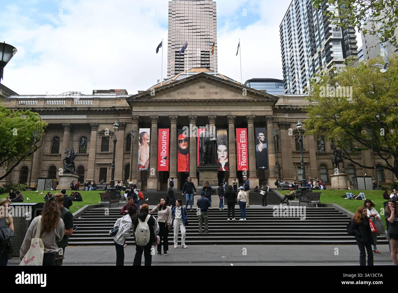 L'esterno della State Library Victoria, la più antica biblioteca pubblica dell'Australia a Melbourne, Australia Foto Stock