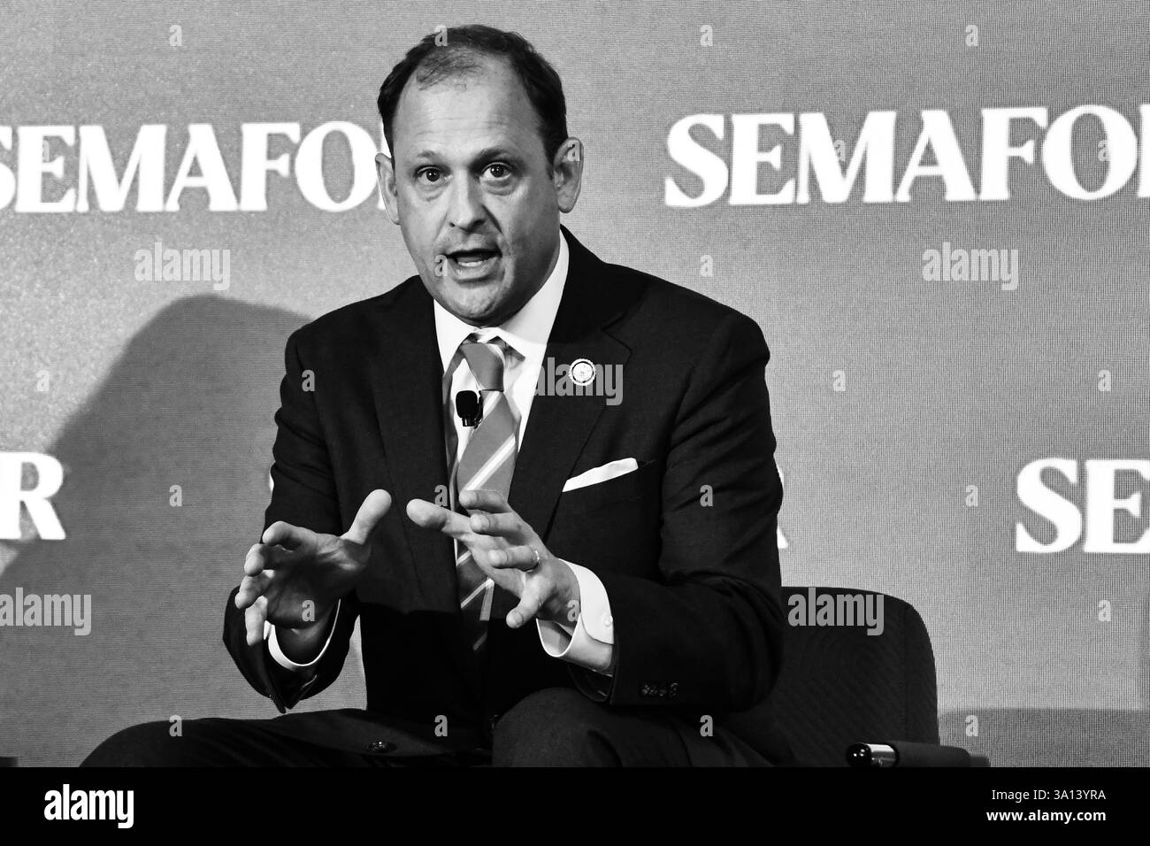 Rep. Andy Barr (R-KY), intervistato da Semafor News, 6 marzo 2025 Foto Stock
