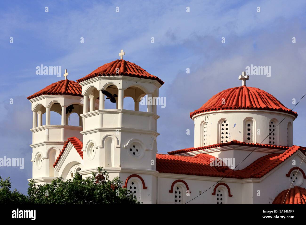 Chiesa di San Nicola - Chiesa di Agios Nikolaos, Livadia, Tilos, isole del Dodecaneso, Egeo meridionale, Grecia. Preso maggio 2025 Foto Stock