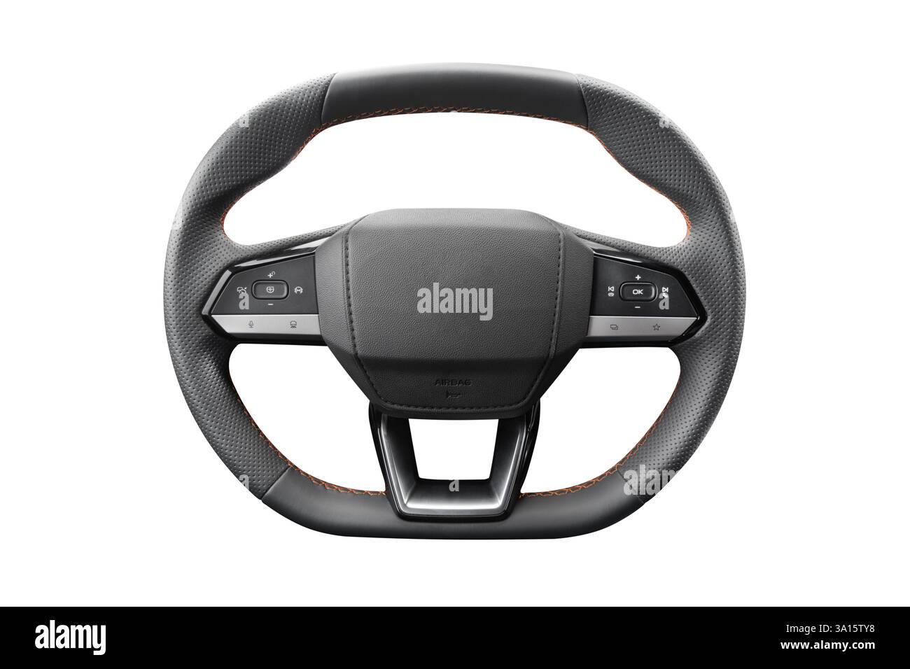 Interni moderni. Volante nuovo e moderno con pulsanti di controllo del telefono multimediale isolati su sfondo bianco. Dettagli interni della vettura. Il volante è Foto Stock