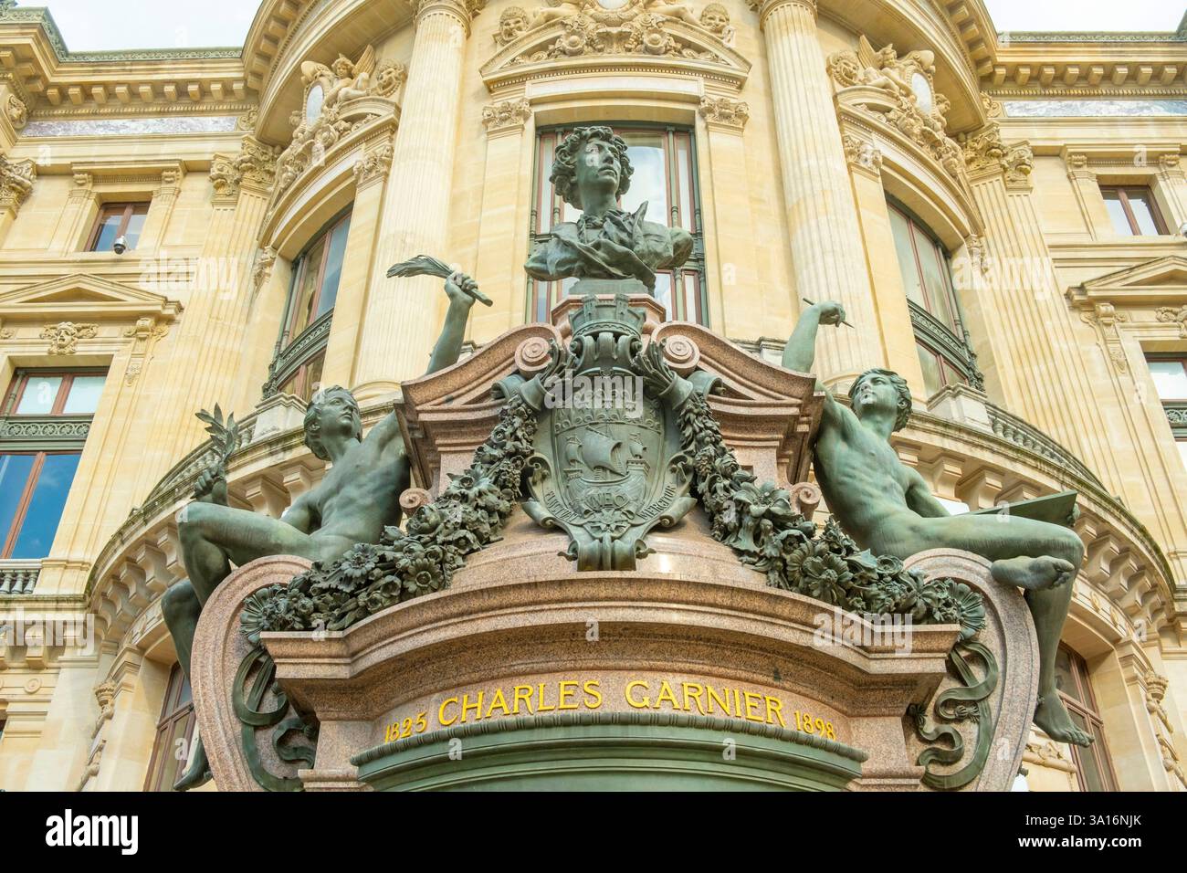 Francia, Parigi, Opera Garnier, busto di Charles Garnier Foto Stock