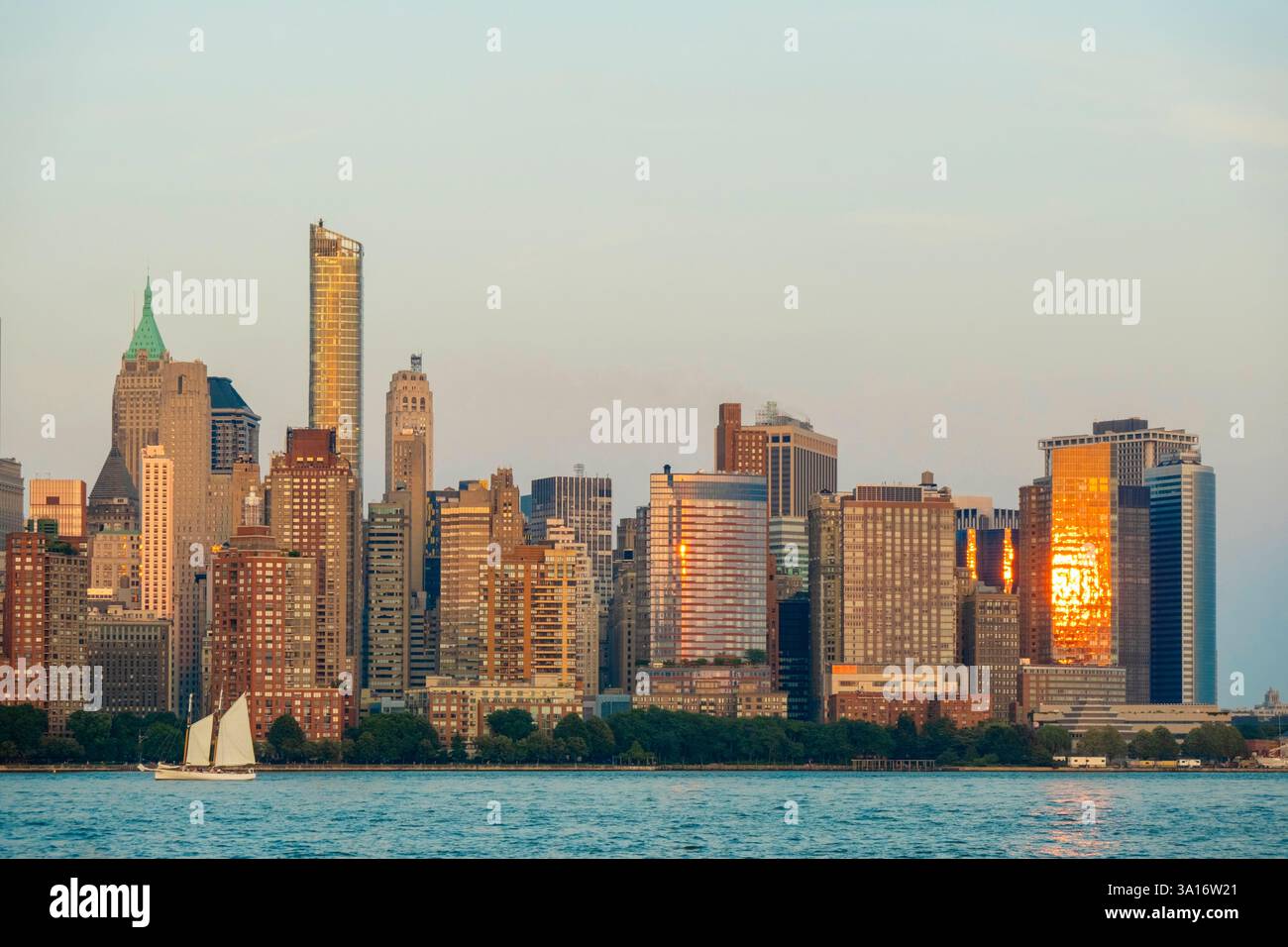 Stati Uniti, Stato di New York, New York City, Midtown Manhattan e Hudson River Foto Stock