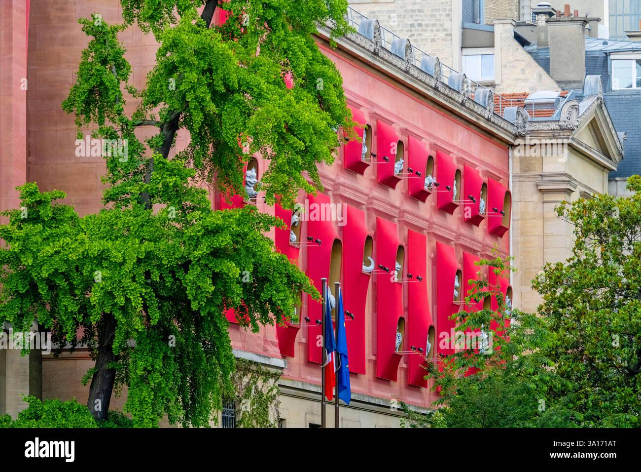 Francia, Parigi, Guimet Museum of Asian Arts, mostra dell'artista cinese Jiang Qiong per il 60° anniversario delle relazioni diplomatiche franco-cinesi Foto Stock