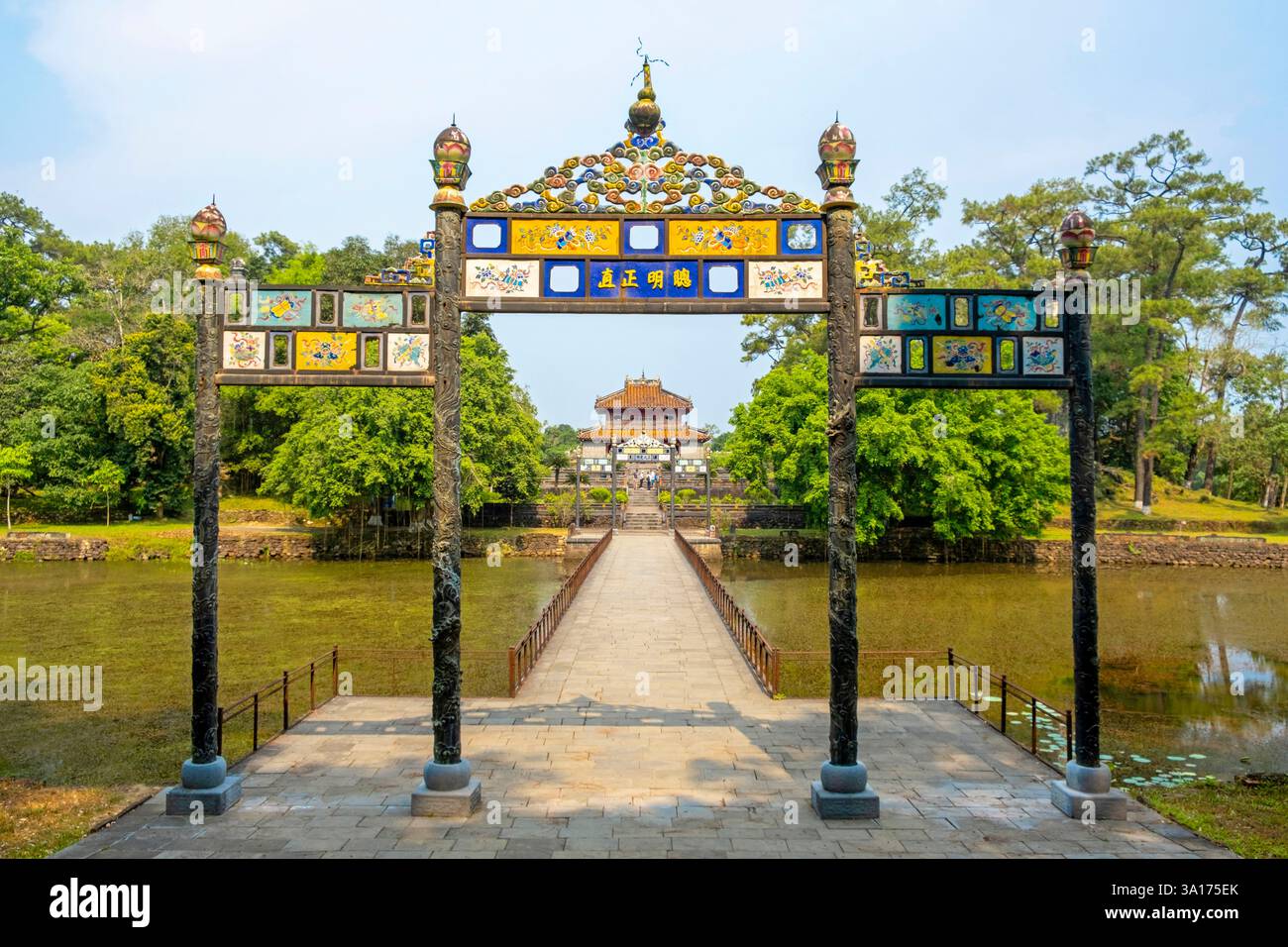 Vietnam, Centro, provincia di Thua Thien Hue, Hue, le tombe imperiali patrimonio mondiale dell'UNESCO, la tomba di Khai Dinh Foto Stock