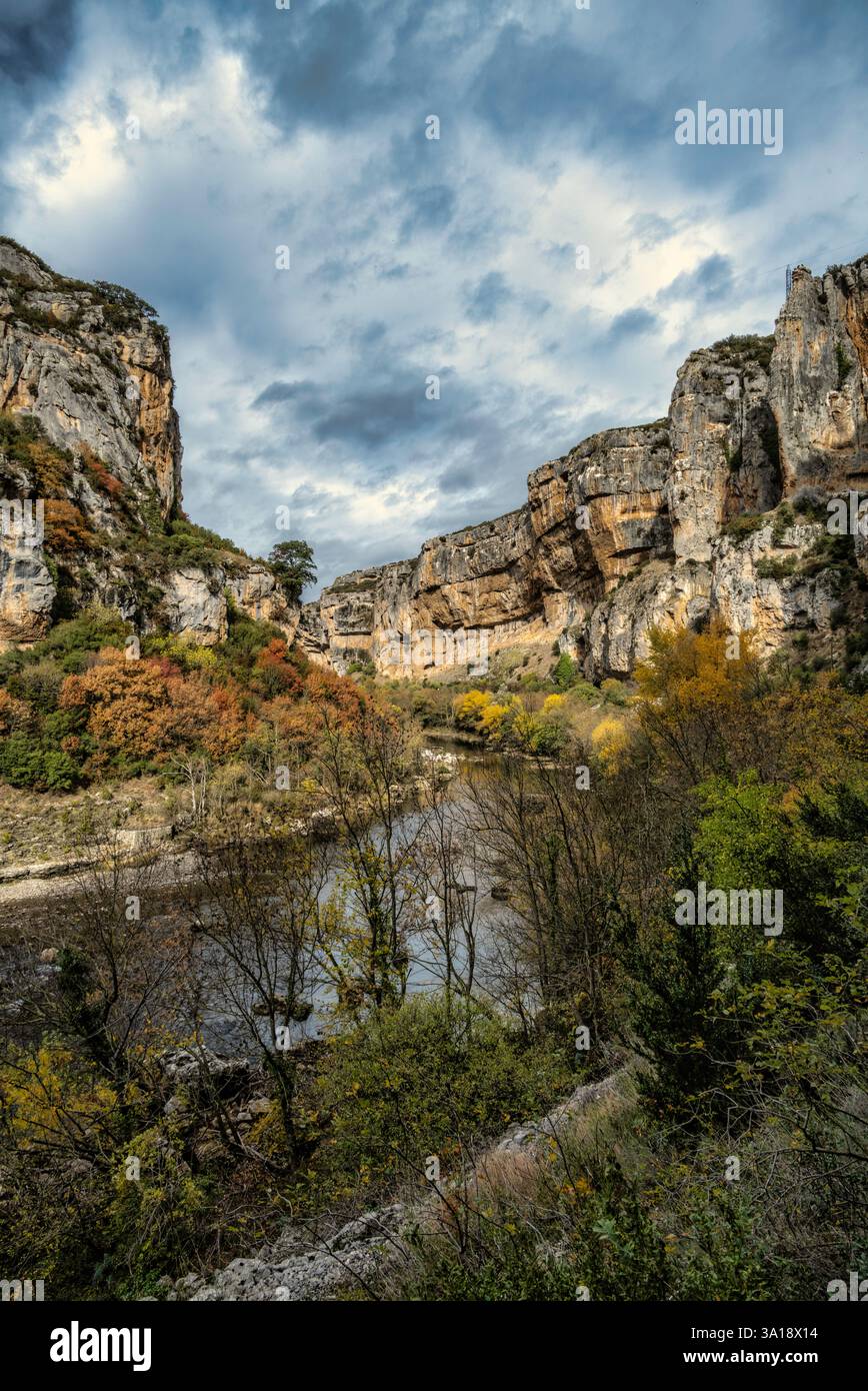 Foz de Lumbier, Sierra de Leyre, Navarra, Spagna. Ottobre 2021 Foto Stock