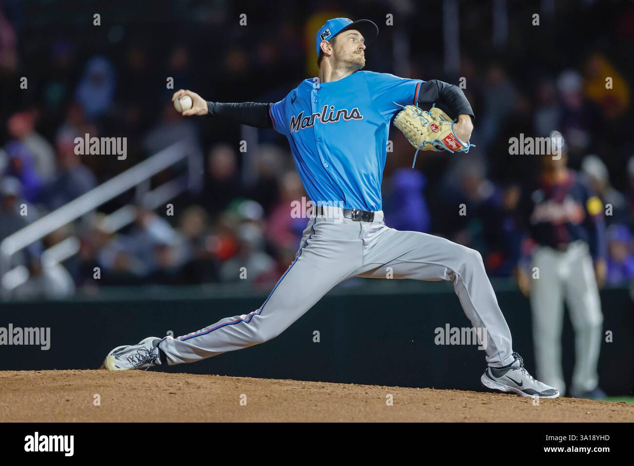 North Port FL USA; il lanciatore dei Miami Marlins Adam Mazur (60) lancia un campo durante una partita di allenamento primaverile della MLB contro gli Atlanta Braves al CoolToday Park. I Braves e i Marlins giocarono a un pareggio di 1-1. (Kim Hukari/immagine dello sport) Foto Stock