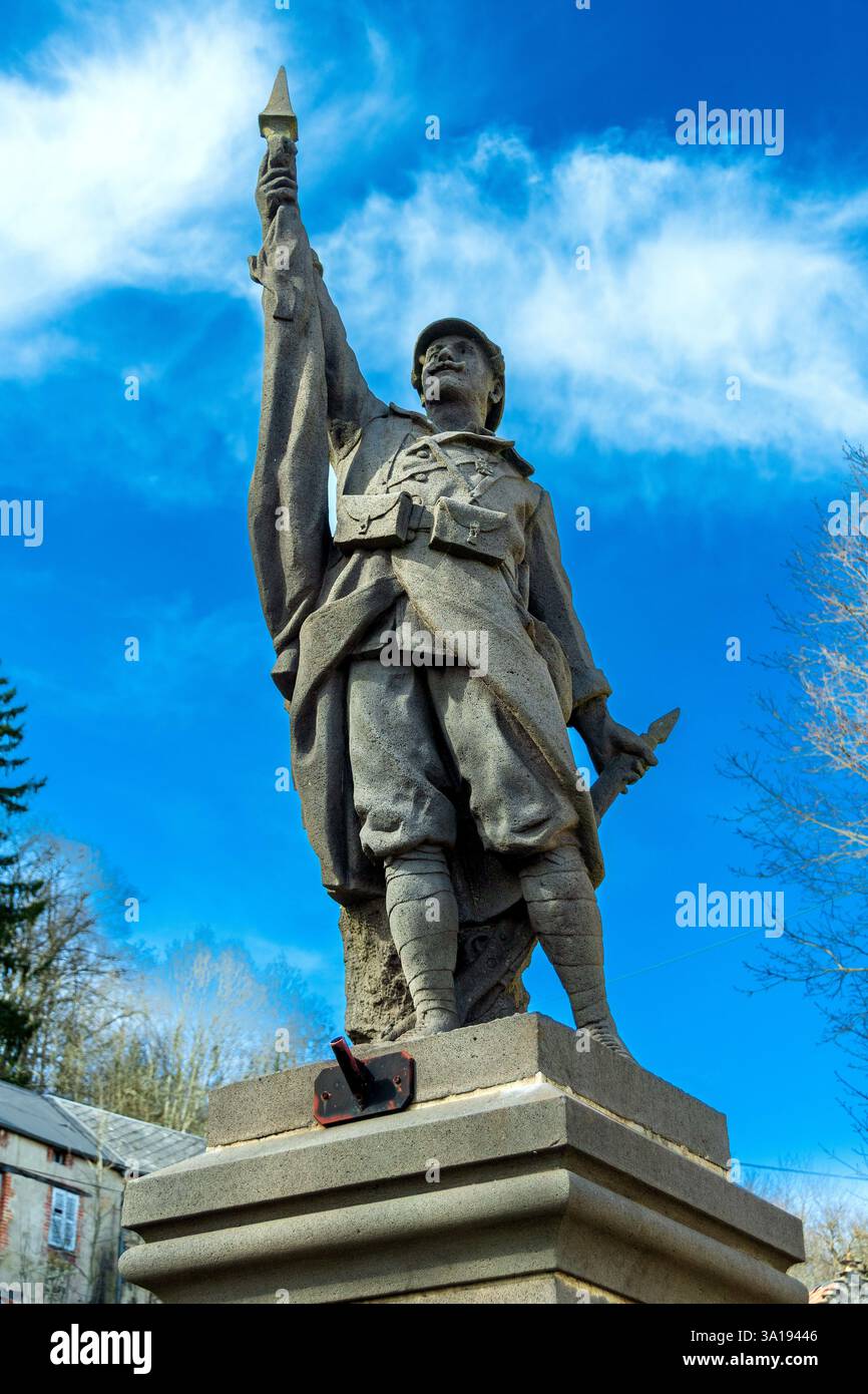 Dauzat-sur-Vodable. Il memoriale di guerra. Puy de Dome. Alvernia-Rodano-Alpi. Francia Foto Stock