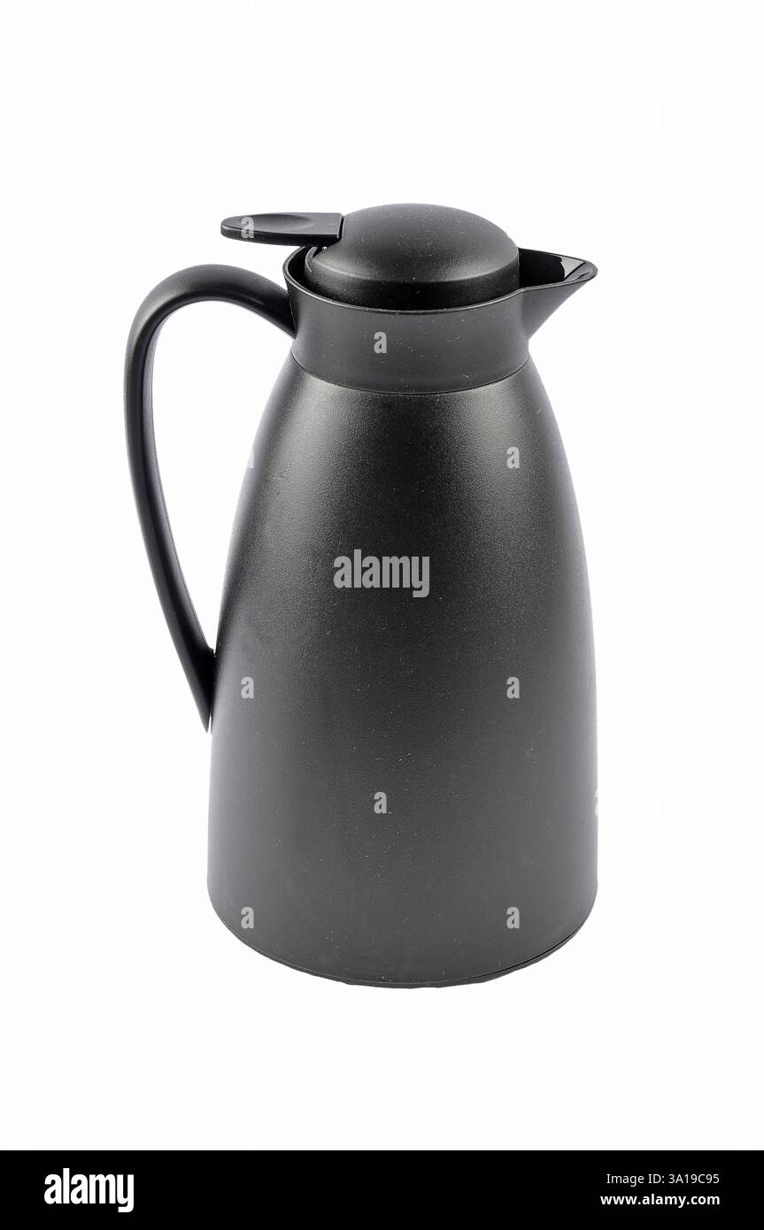 Matraccio thermos nero isolato su sfondo bianco Foto Stock