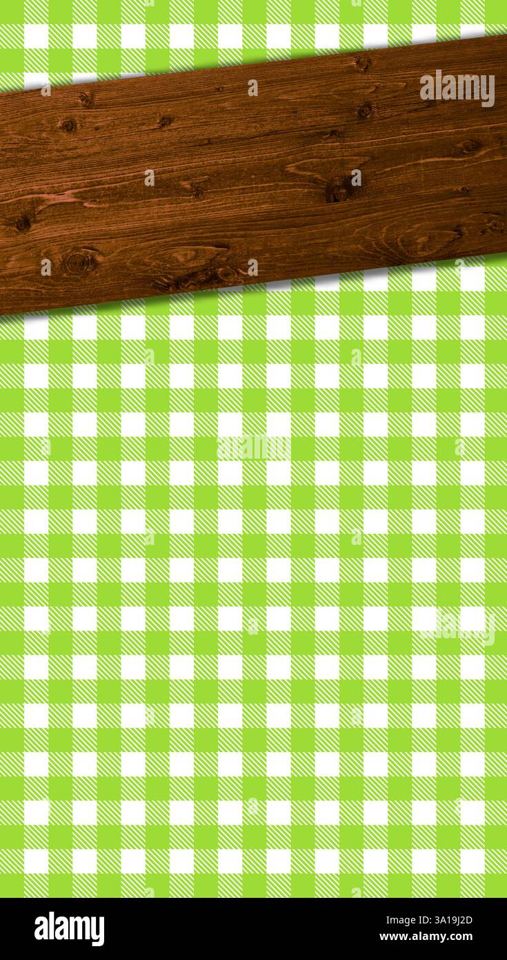 Tovaglia verde con travi di legno come sfondo Foto Stock