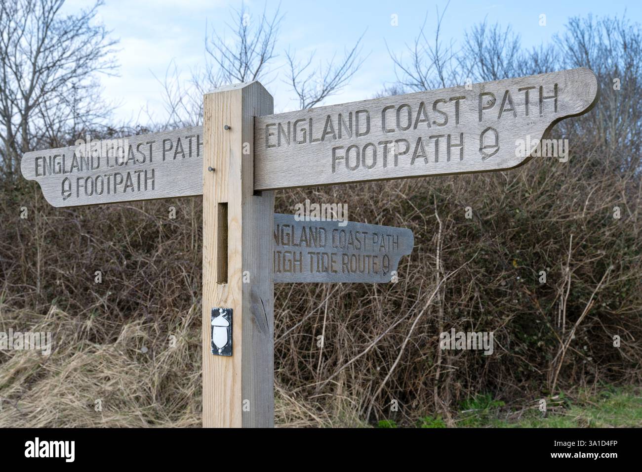 Fingerpost di English Coast Path a Portchester, Fareham, Hampshire, Inghilterra, Regno Unito Foto Stock