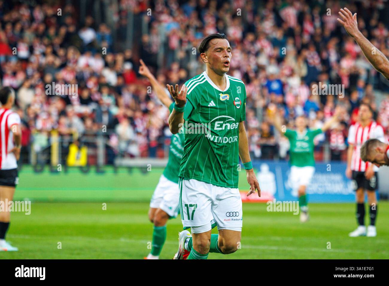 CRACOVIA, POLONIA, 8 marzo 2025, Una partita di calcio nella PKO BP Ekstraklasa di primo livello tra CRACOVIA E RADOMIAK RADOM, OP: RENAT DADASHOV crediti: Piotr Front/Alamy Live News Foto Stock