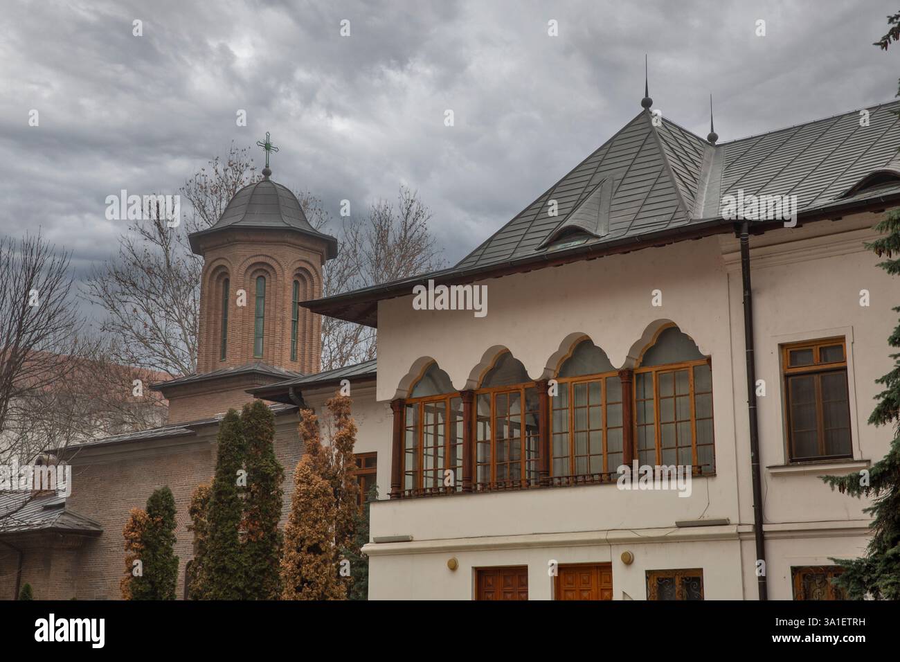 Facciata dell'edificio del Monastero di Antim a Bucarest, Romania. Foto Stock