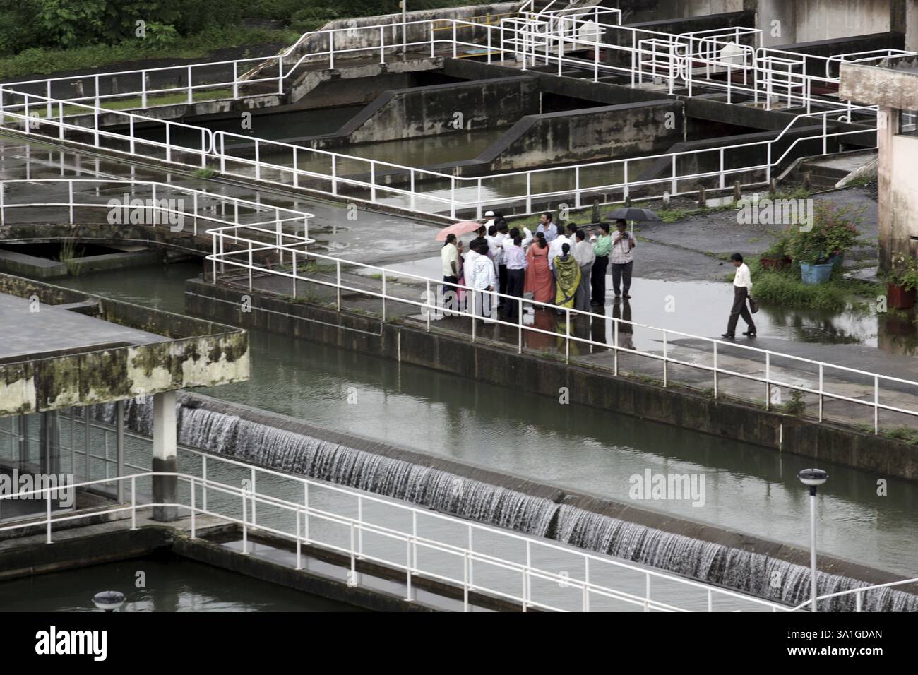 L'impianto di trattamento delle acque della Brihanmumbai Municipal Corporation (BMC) nel complesso di Bhandup ha ottenuto la certificazione ISO 9000-2001, Bombay Mumbai, Mahar Foto Stock L'impianto di trattamento delle acque della Brihanmumbai Municipal Corporation (BMC) nel complesso di Bhandup ha ottenuto la certificazione ISO 9000-2001, Bombay Mumbai, Mahar Foto Stock