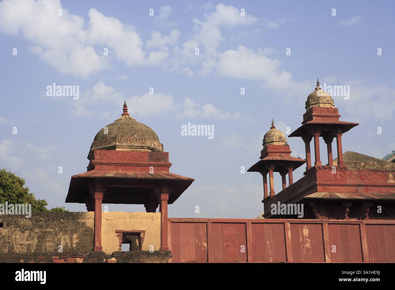 Fatehpur Sikri città della Vittoria costruita durante la seconda metà del XVI secolo in arenaria rossa, capitale dell'impero Moghul, Agra, Uttar Pradesh, India Foto Stock