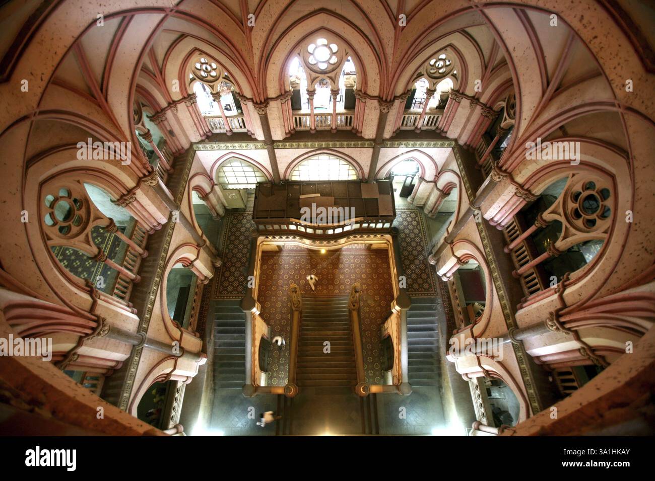 Interno dell'edificio della Brihanmumbai Municipal Corporation, Bombay ora Mumbai, Maharashtra, India, Asia Foto Stock