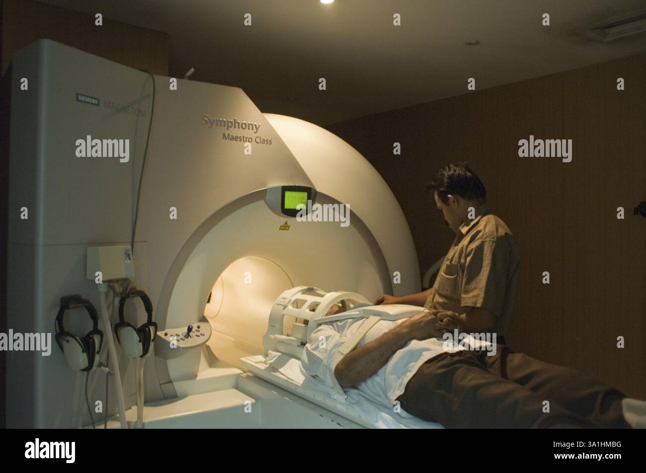 Macchina di scansione TC in ospedale Foto Stock