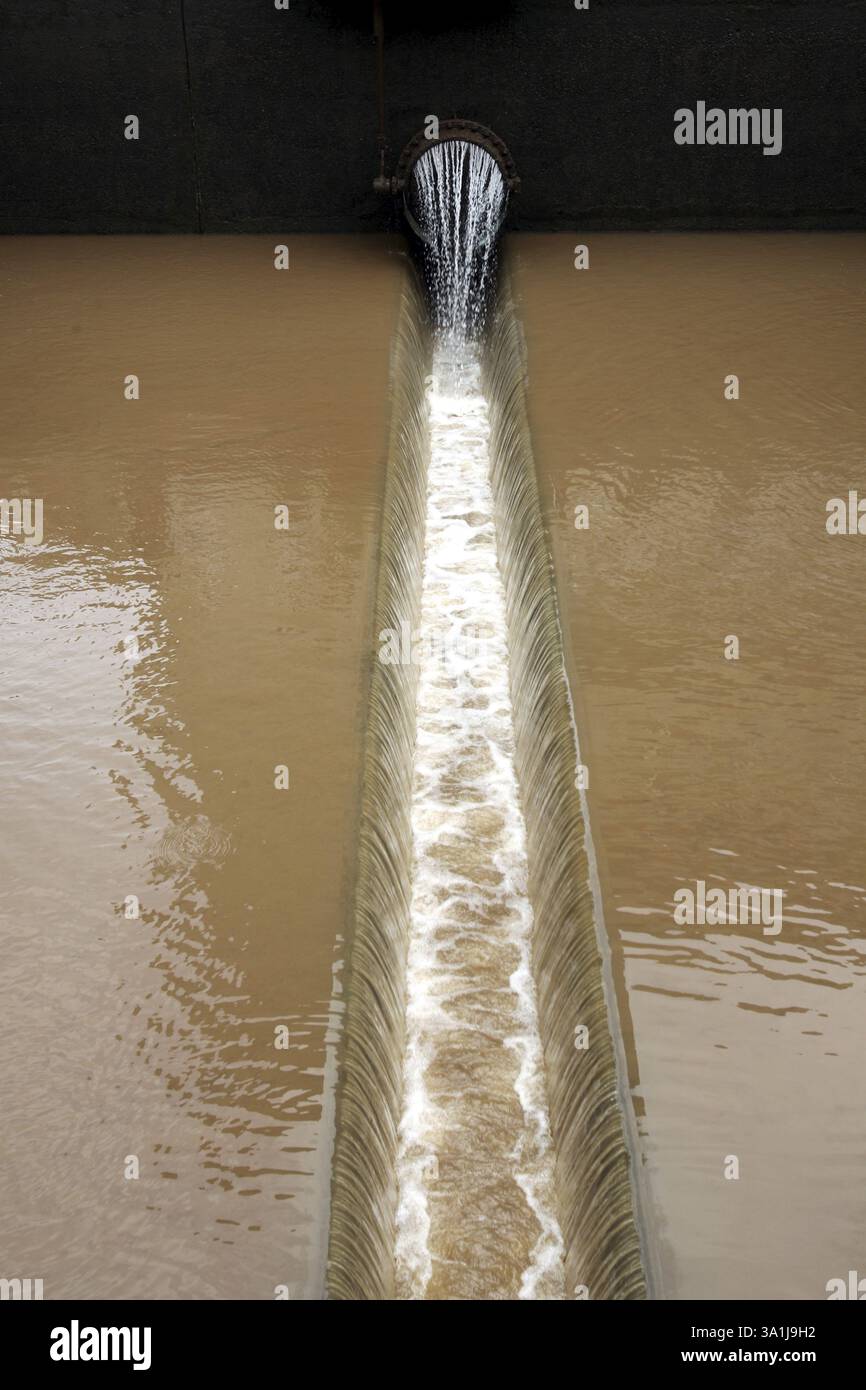L'impianto di trattamento delle acque della Brihanmumbai Municipal Corporation (BMC) nel complesso di Bhandup ha ottenuto la certificazione ISO 9000-2001, Bombay Mumbai, Mahar Foto Stock