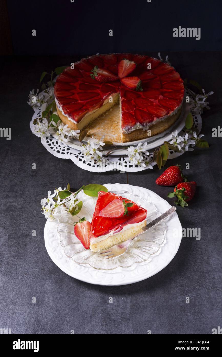 Fragole e panna di panelli Foto Stock