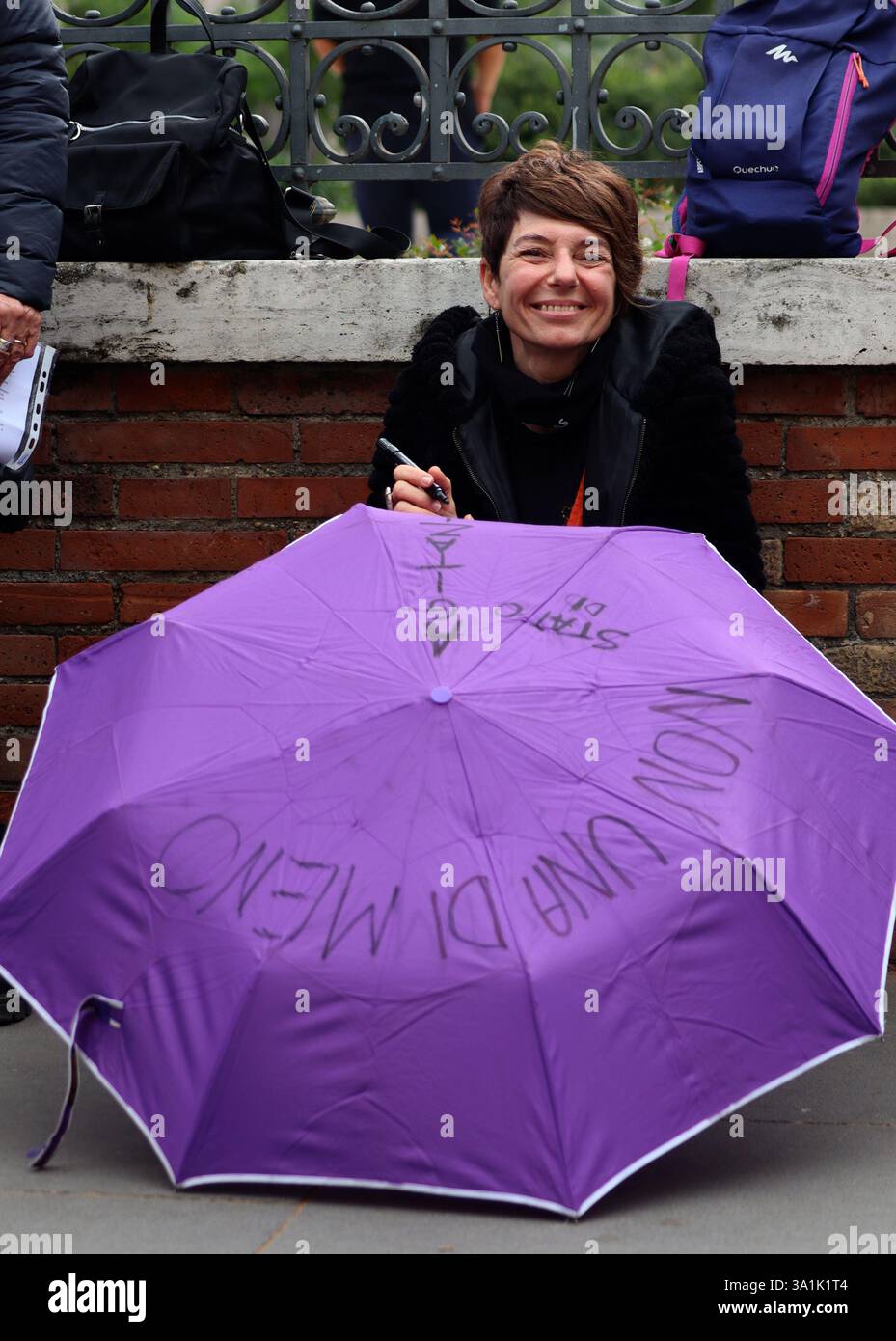 ROMA - OTTO MARZO 2025 MANIFESTAZIONE NON UNA DI MENO Foto Stock