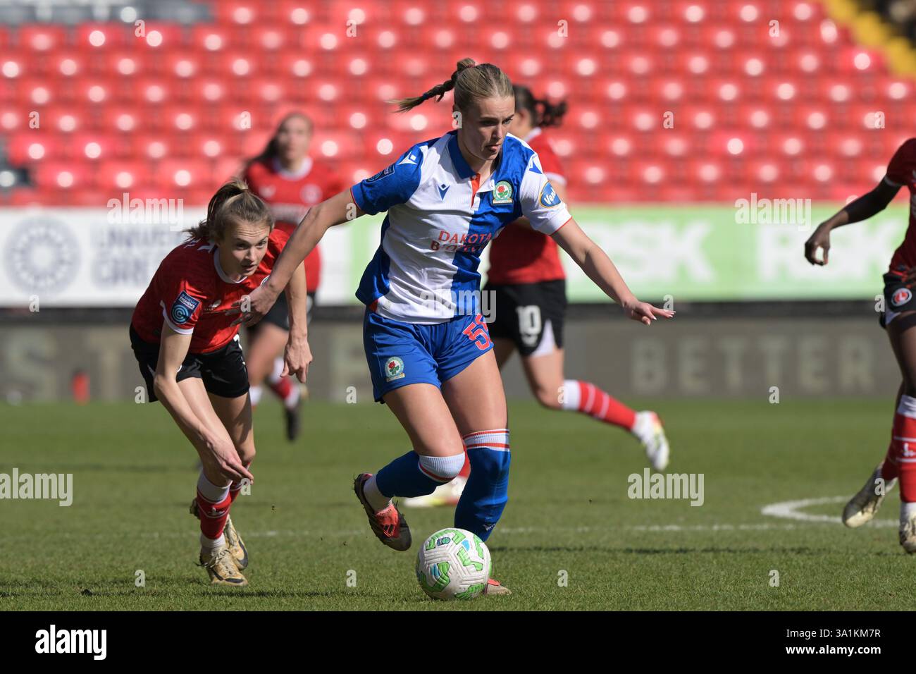 LONDRA Regno Unito - 9 marzo 2025: Lucy Newell di Blackburn Rovers Women durante il Barclays Women's Championship match tra Charlton Athletic Women e Blackburn Rovers alla Valley di Londra. Accreditare Keith Gillard/Alamy Live News Foto Stock