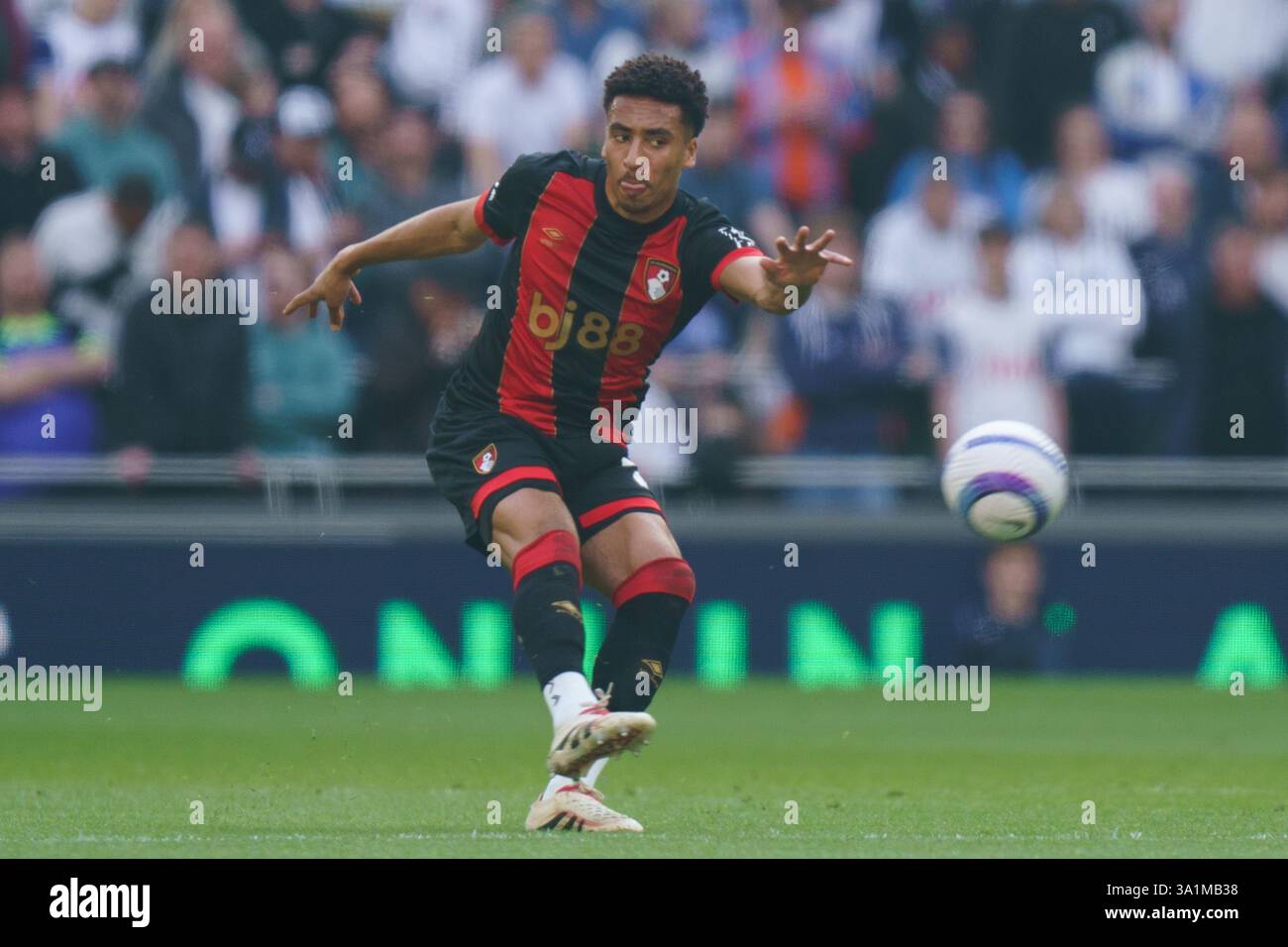 Londra, Regno Unito. 9 marzo 2025. Durante la partita tra Tottenham Hotspur FC e AFC Bournemouth English Premier League al Tottenham Hotspur Stadium, Londra, Inghilterra, Regno Unito il 9 marzo 2025 Credit: Dylan Hepworth/Every Second Media Credit: Every Second Media/Alamy Live News Foto Stock