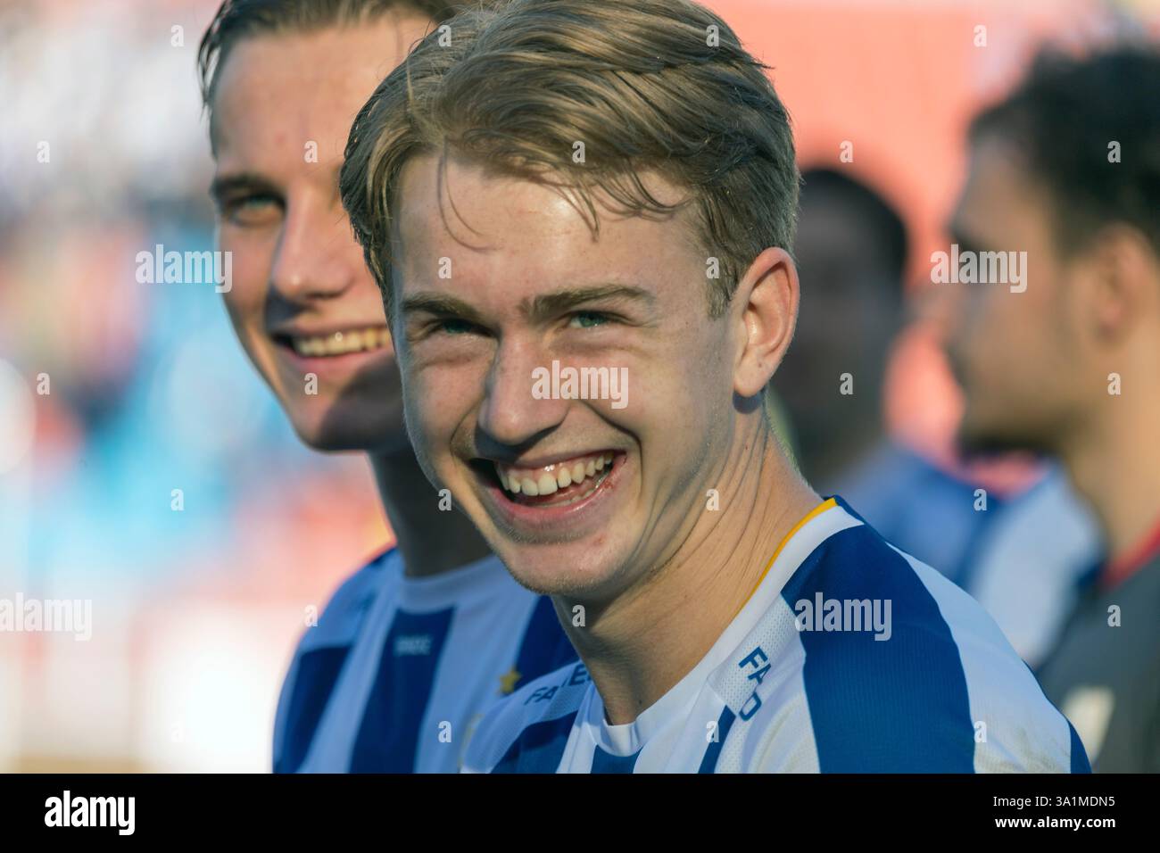 Gothenburg, Svezia. 9 marzo 2025. Il giocatore Noah Tolf celebra la vittoria contro l'Hammarby IF nei quarti di finale della Coppa di calcio svedese tra l'IFK Gothenburg e l'Hammarby IF all'Ullevi. Sullo sfondo: Linus Carlstrand. Crediti: Per Ljung/Alamy Live News Foto Stock